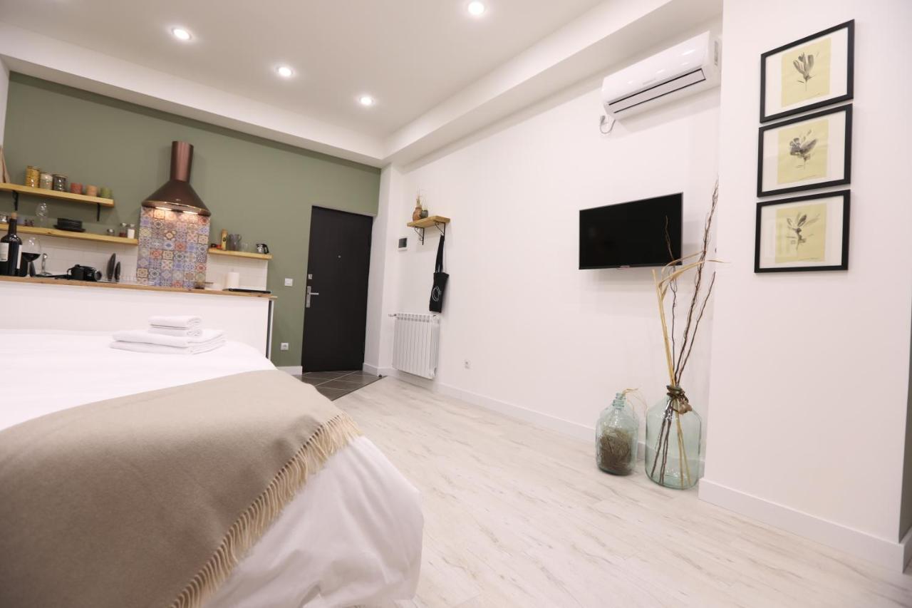 Hotelise I Bells-Of-Ireland Apartment Erivan Dış mekan fotoğraf